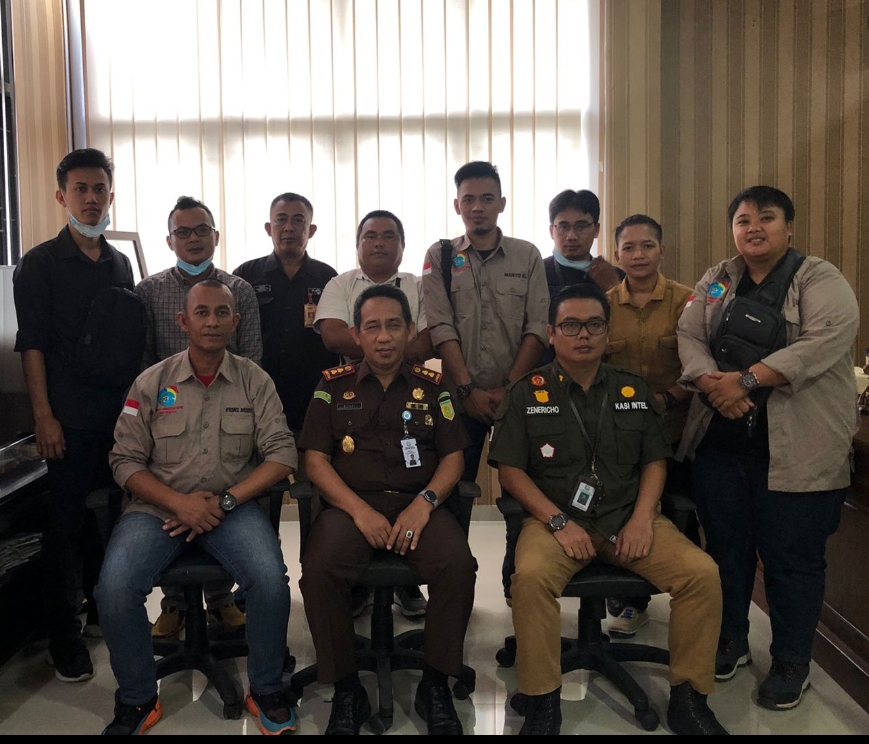 Foto, DPC AJOI Lampung Barat, Siap Bersinergi Dengan Kejari Lampung Barat