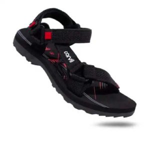 Mengarungi Petualangan Tanpa Khawatir Rekomendasi Sandal Gunung Yang Tidak Licin Untuk Perjalanan Aman Dan Nyaman