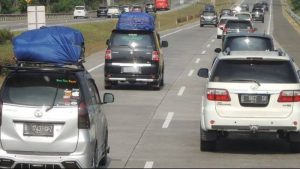 Tips Mengatur Barang Di Atap Mobil Off Road Maksimalkan Efisiensi Dan Keamanan Perjalanan Anda