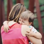 Tips Menghadapi Anak Yang Takut Dengan Suara Petir Membangun Keberanian Di Tengah Badai